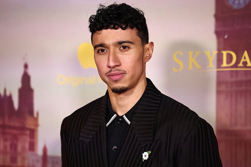 La star montante Reda Elazouar évoque l'improvisation avec Mark Wahlberg dans The Family Plan 2.