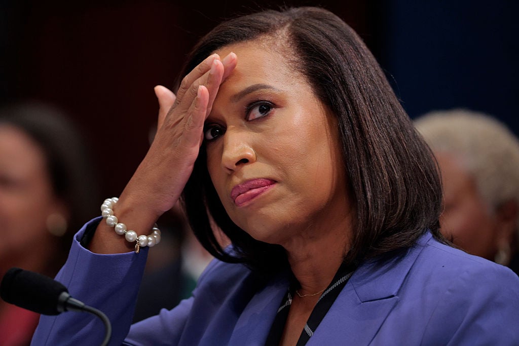 Muriel Bowser ne sollicitera pas la réélection comme maire de DC; annonce après contrôle fédéral.