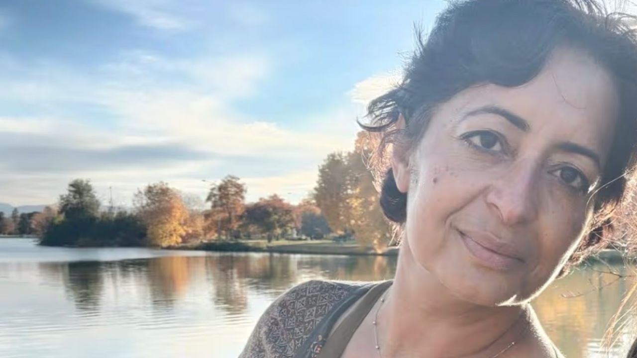 Interprète de la cour détenue par l'ICE lors d'un déplacement pro: elle ne peut dormir, elle a peur.