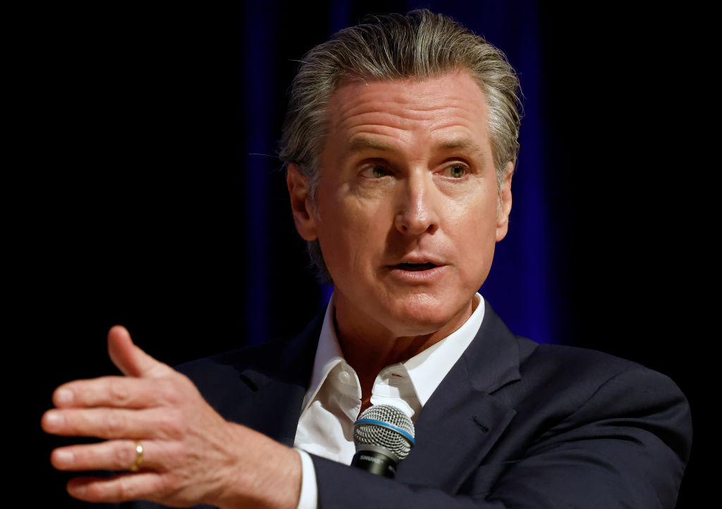L'investissement de Newsom en éducation spécialisée est salué, mais des signaux d'alerte subsistent.
