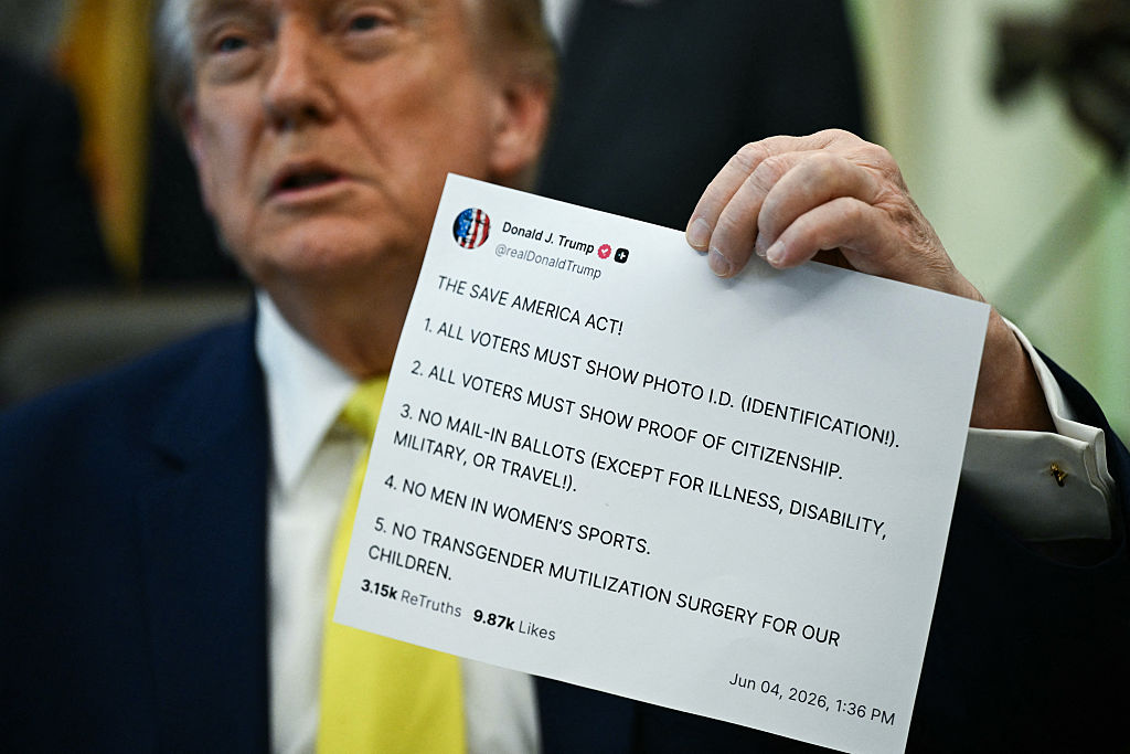 Quatre Républicains s'allient aux Démocrates pour rejeter Save America Act et l'ID électoral de Trump.