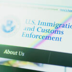 Les résidents de New York ont été contactés par des agents fédéraux après avoir critiqué l'ICE.