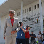 Joyce Beatty décrit la crise de colère de Trump alors que ses alliés tentent de fermer le Kennedy Center après le blocage du changement de nom
