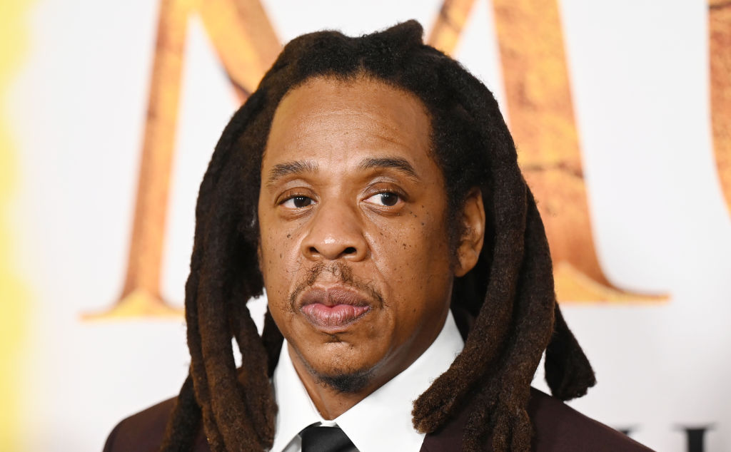 L'accusatrice de Jay-Z affirme qu'il n'y a aucun fondement à ses allégations et se rétracte des accusations d'agression sexuelle