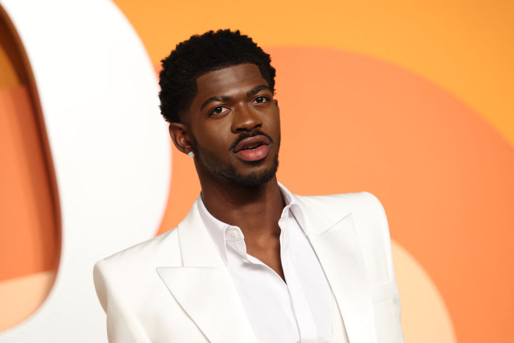 Lil Nas X annonce le décès de sa mère et rend un hommage émouvant