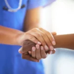 Un américain assuré sur trois est accablé par des factures médicales.